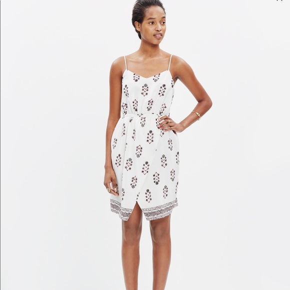 Madewell Dresses & Skirts - Madewell silk sand star dress in vinefloral Size 0